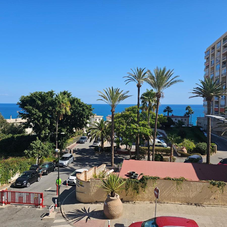 Pueblo Blanco Sea View Apartment By Namaste Elite Torremolinos Extérieur photo